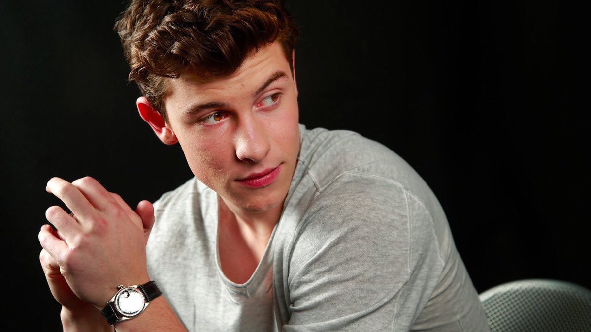 MissyLynch_28's tweet photo. Este es el Benito de la suerte, tienes que darle RT para que tus ídolos tenga piedad de ti no si #LatinAmericaNeedsShawn https://t.co/jefI3kTlAw