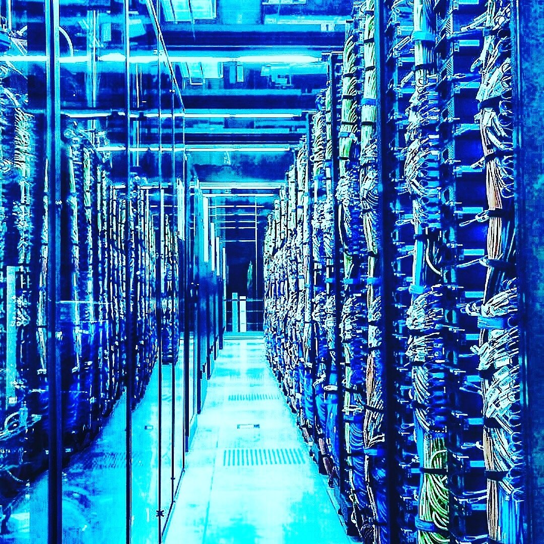 Güçlü internet güçlü firmalardan alınır. 
Hızınıza Hız Gücünüze Güç Katmaya Geldik. #network #internet #istanbul #turkey #türkiye