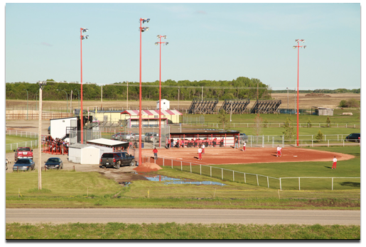 SBCUMPIRES's tweet photo. Have you ever been to Moosomin, SK? You could if you apply to Umpire at the Western Championship! https://t.co/Isfi6cg7kH https://t.co/EL2Ji5V0Nv
