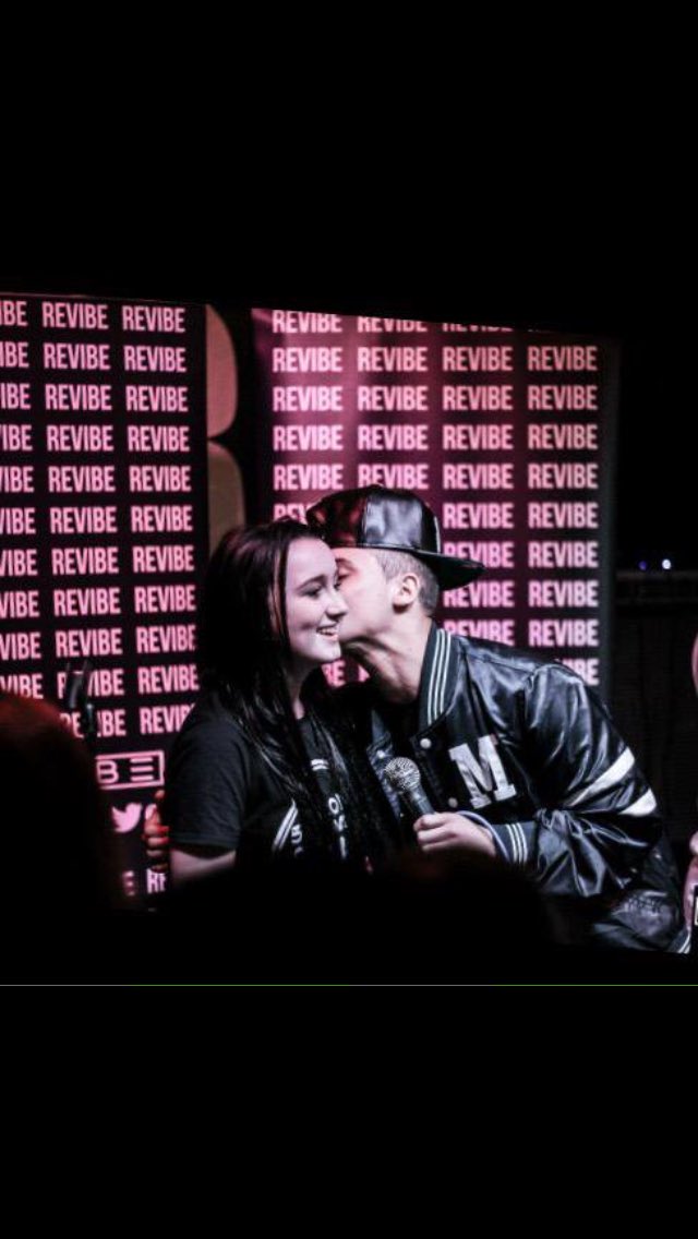 miaallenxxo's tweet photo. #brooksway
@ThisIsTheBrooks
Throwback to when I was kyles cinderellaโน๏ธ
I miss you x https://t.co/CyWppxMtFL