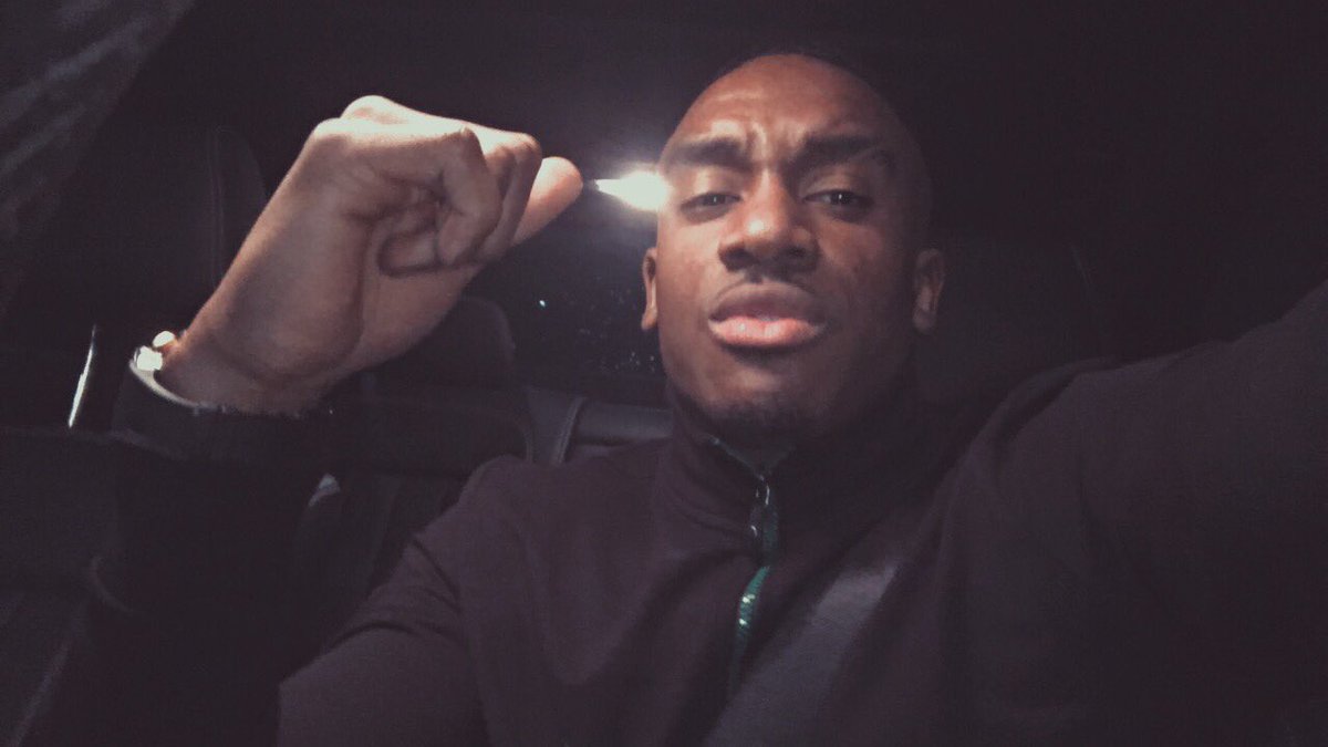 TheBugzyMalone's tweet photo. Lets change the way we eat, lets change the way we live and lets change the way we treat each other... 🙏🏾 #Changes https://t.co/mBa1qHKAd7