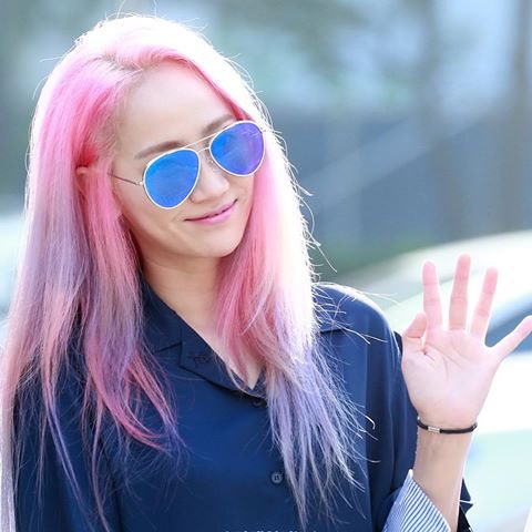 Wonder Girls On Twitter 7 Yeeun Pink Hair Or Green Blue Tips