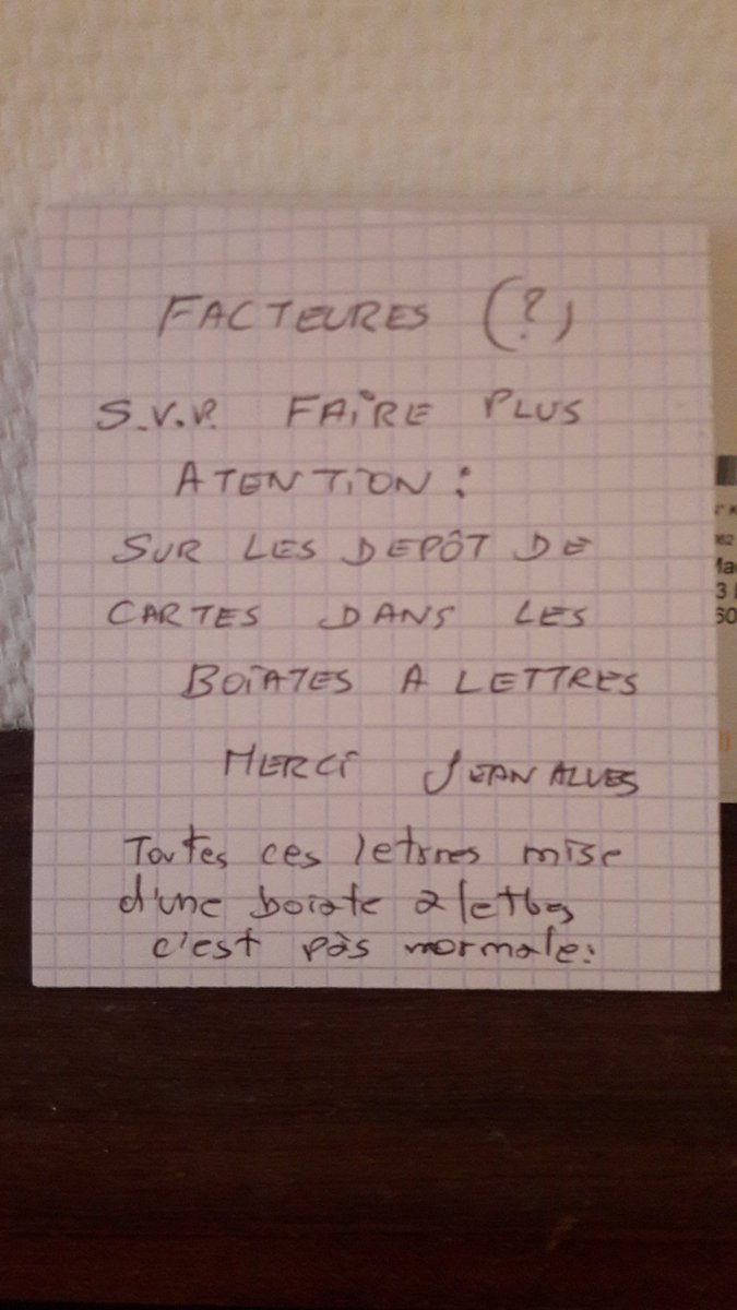 LucetteGardou's tweet photo. WTF ? 
#meschersvoisins  #JourneeDeLorthographe #bougeraveclaposte https://t.co/kaZjVAMjai
