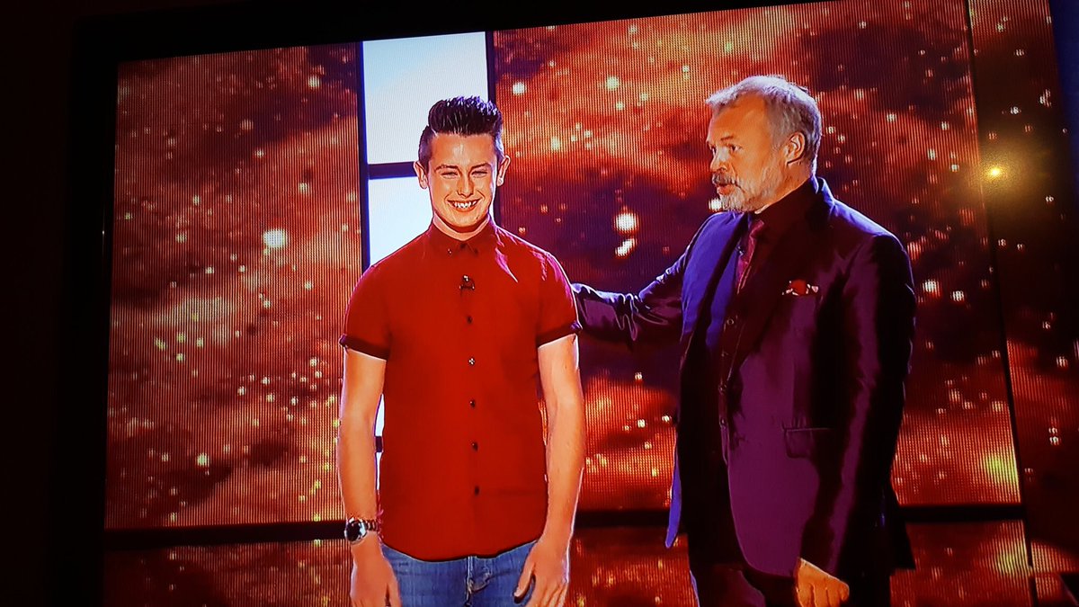 WelshFactor's tweet photo. Tonight's had been totally nuts with the response to @NickyPriceMusic #audition on #letitshine please follow his account #fullstars 🌟🌟🌟🌟 https://t.co/8GLl9gkQ93
