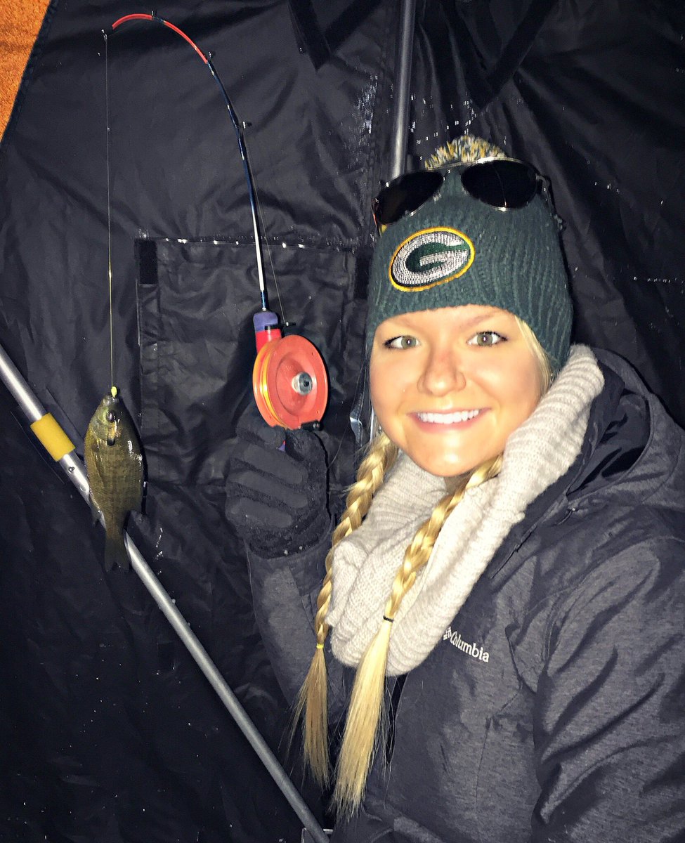 me_eichstead's tweet photo. Living in the #mittenstate means participating in #winter activities like slaying bluegill! Article on  to follow on @awesomemitten! https://t.co/8pXZbFMX2L