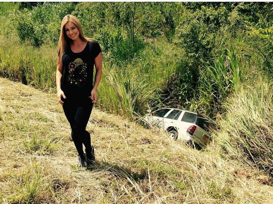 EsperanzaGomez's tweet photo. El dia que me accidente a mitad de aΓ±o no puede faltar en #RecuerdosdeMi2016 muchas gracias porque estuvieron pendientes πππ https://t.co/lO91cCywdM