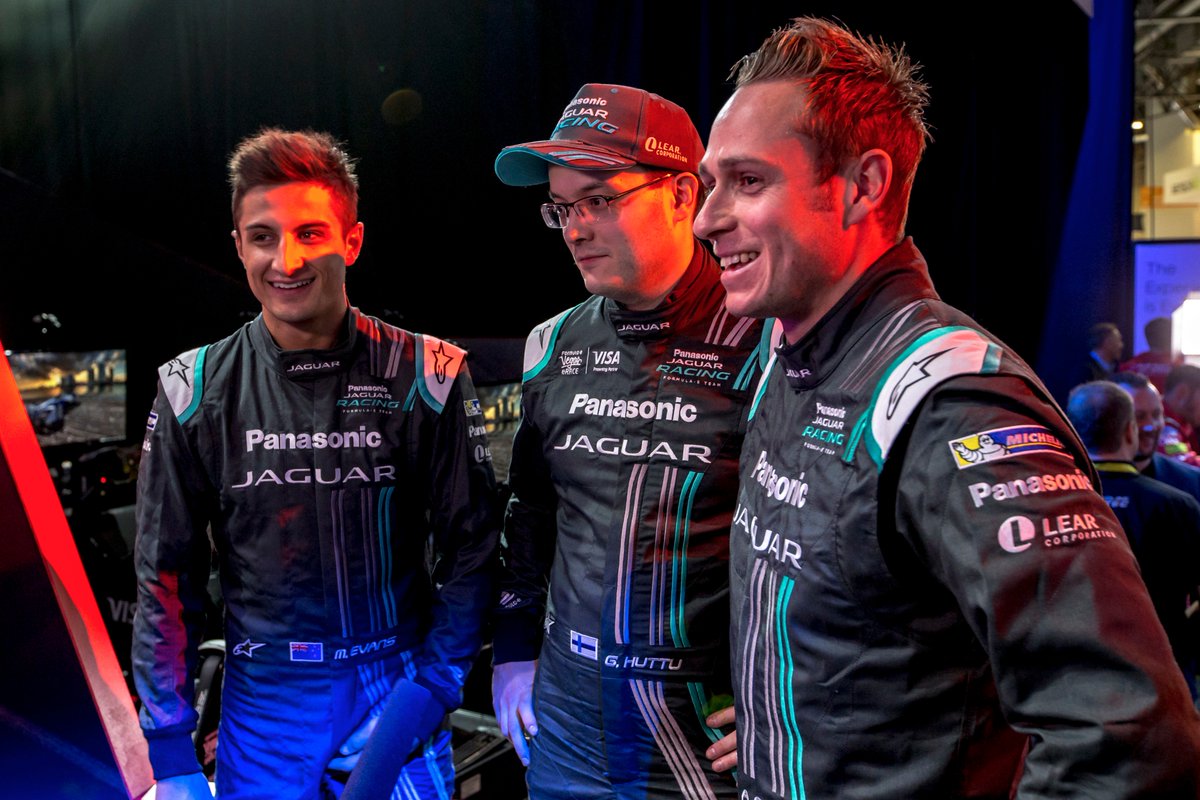 JaguarRacing's tweet photo. Qualifying ends and it's P8 @gregerhuttu P23 @mitchevans_ P28 @AdamCarroll47 Next is the qualifying race for spots 10-20 in the #VegaseRace https://t.co/iRCWTV6yHz
