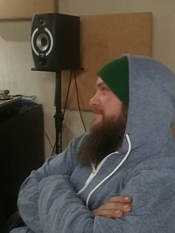 Dr_Slothclaw's tweet photo. What you doing here!!! Can't no body buy merch in the studio https://t.co/C6Re1l6aop