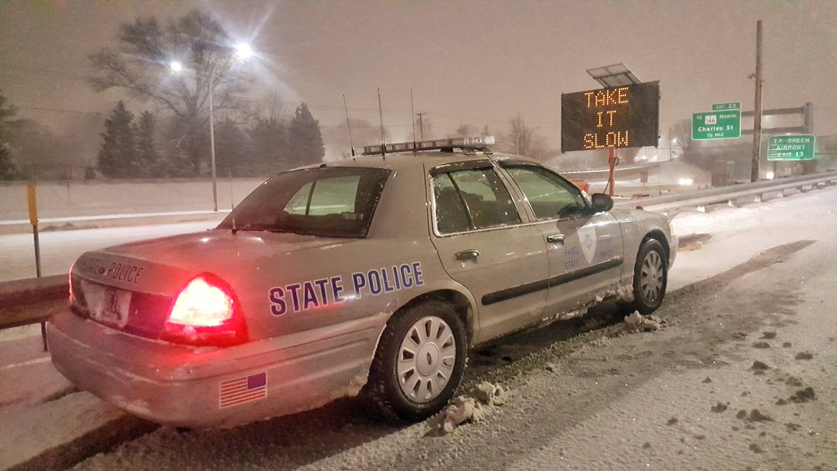 RIStatePolice's tweet photo. Beware of black ice under the snow covered roads. Take it slow! #SnowRI https://t.co/sZ1TtmSYlD
