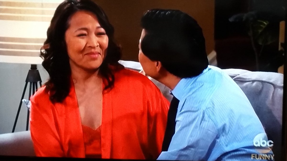 shlingdong's tweet photo. "I probably won't." 
@SuzyNakamura @kenjeong 
#DrKen #KensNewIntern 
#DVRViewingParty https://t.co/YkexxWPMz7