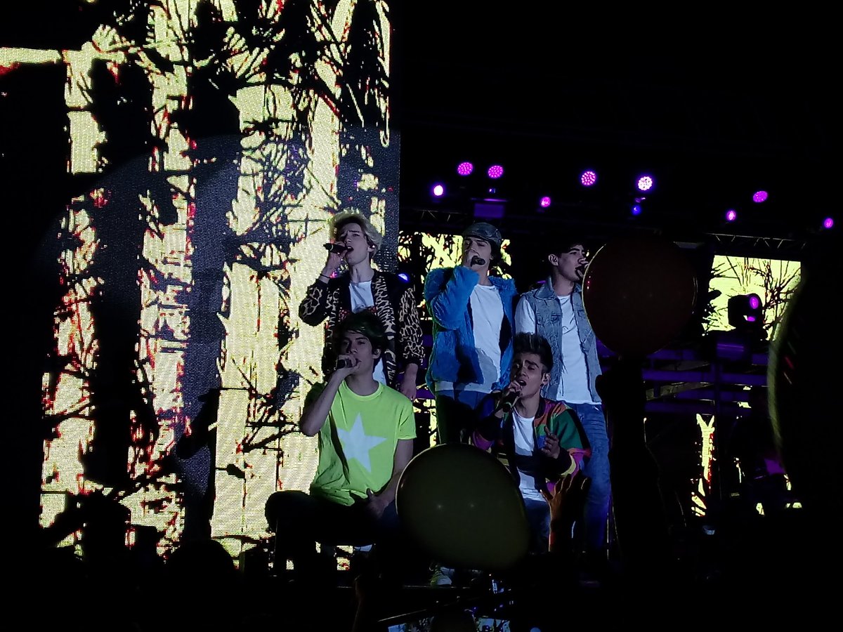 sacoder01's tweet image. 3-12-16👌Ags