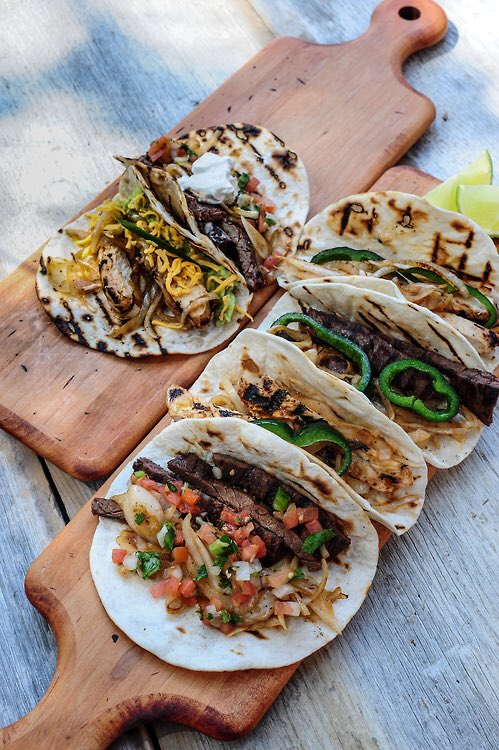 NudesForTacos's tweet photo. Tacos!!! 🌮 https://t.co/hrm6cScVBP