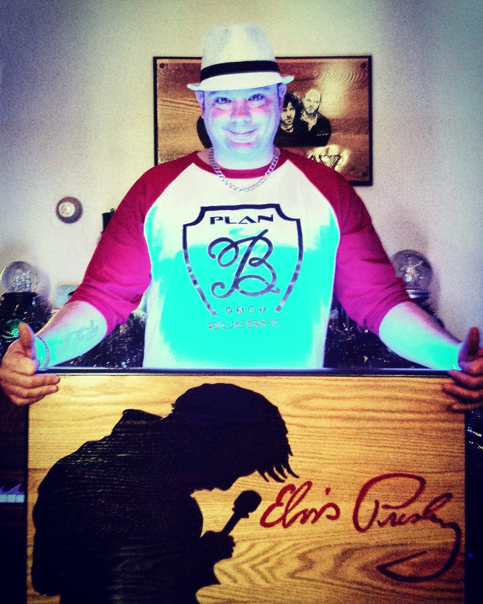 BelandPlanb's tweet photo. #elvispresley #elvis #ledlight #planb #artistequebecois https://t.co/Os2MJ8xCpP