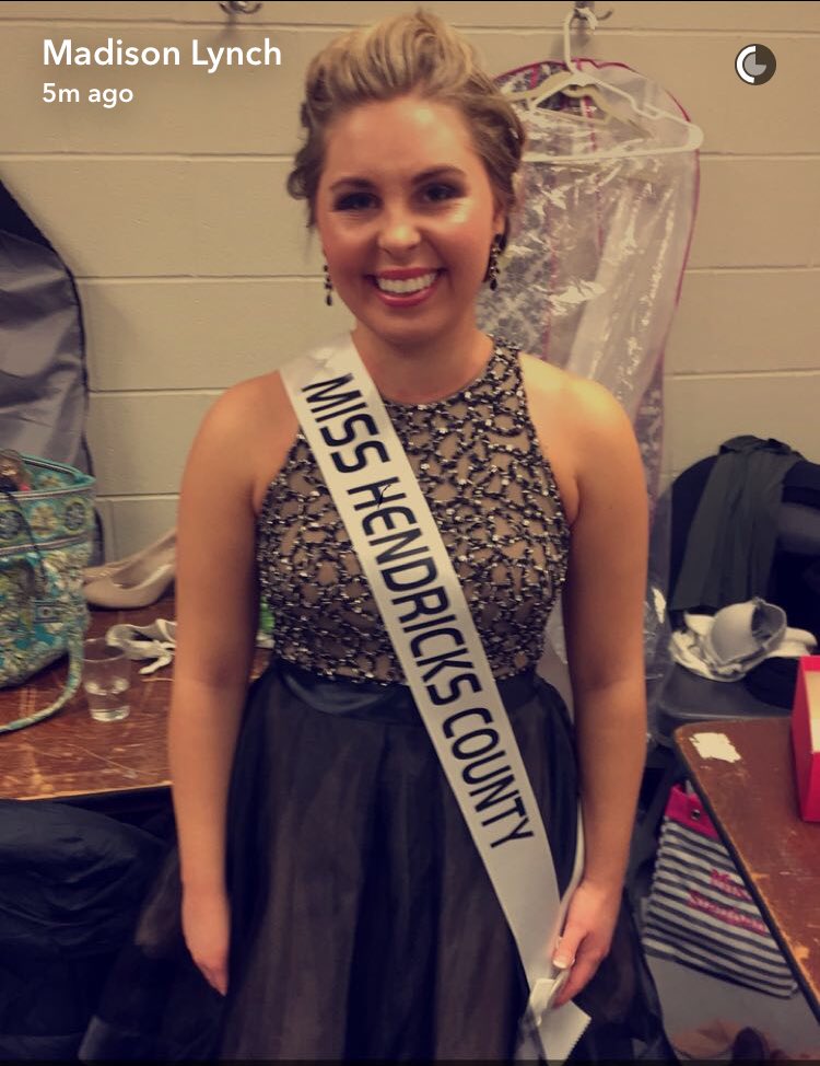 HCQueens2016's tweet photo. She is ready!! https://t.co/L3IyhPEF5M