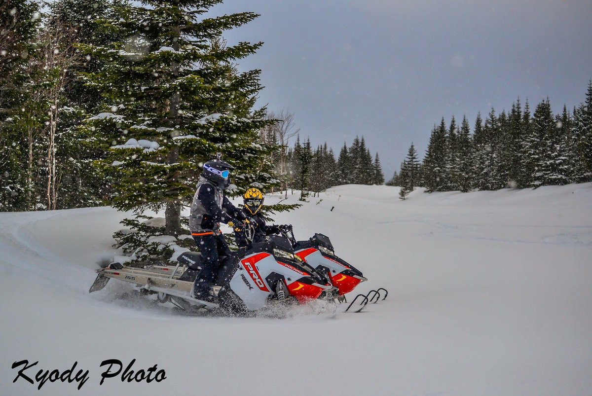 DonnieOK's tweet photo. Great day on the #snow with my #son @colbyokeefe @PolarisSnow #Polaris #Snowmobile #outdoors #newfoundland #RMKPRO https://t.co/4yFoNSrw7t
