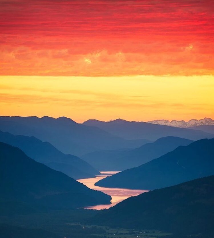 The Heart of British Columbia | Photo by @nick_fitzhardinge