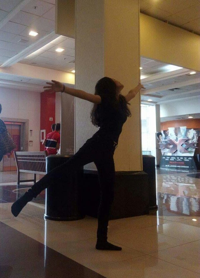 comendo_'s tweet image. Perdoa meus distúrbios, mas não desiste de mim