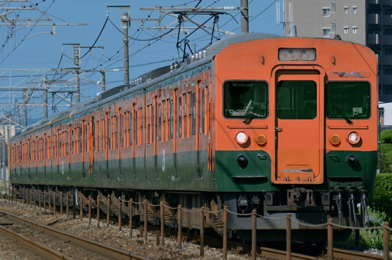 エレ オレンジと緑 湘南色 電車存続 要望受けｊｒ岡山支社単色化中止 T Co Xomelosx7m T Co Dlwbtpigfs Twitter