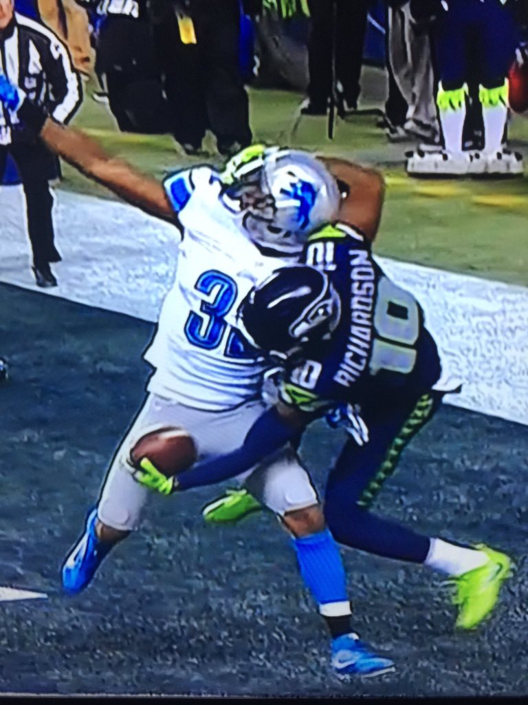 DeizonM's tweet image. Detroit vs everybody