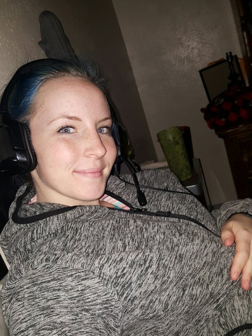 Streaming live #Overwatch https://t.co/MwTJVr2uaT<a href="/tag/overwatch"class="tags">#Overwatch</a>