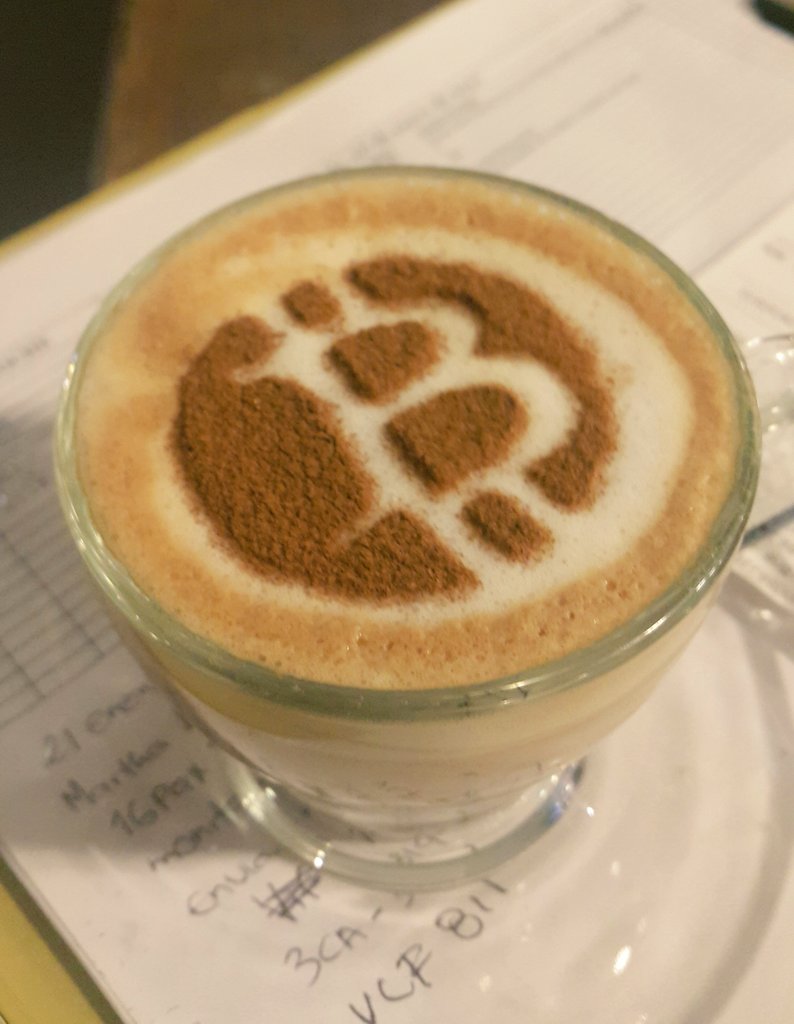 BaresDelRio's tweet photo. @MansionDelRioCo recibe pagos en #Bitcoin y @Goldmoney para toda su carta, por que creemos en su potencial para cambiar el mundo economico. https://t.co/YDeOQhKtQB