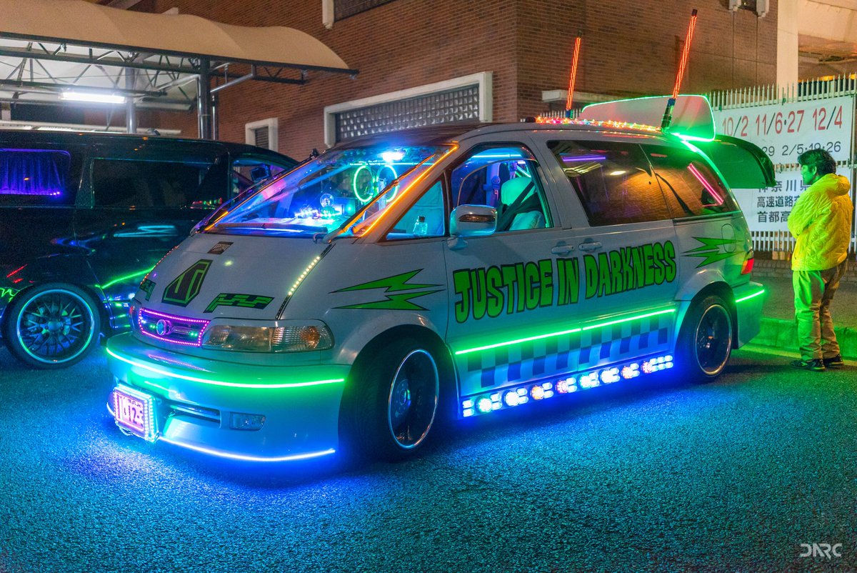 darcjp666's tweet photo. Chariots of the Japanese Underground. 📷: https://t.co/fowi1Rwl99
#アングラlife #fearofthedarc #ダルク写真 #大黒 #大黒pa #daikoku #realjdm #jdm #carporn https://t.co/Xbeg8XiX40