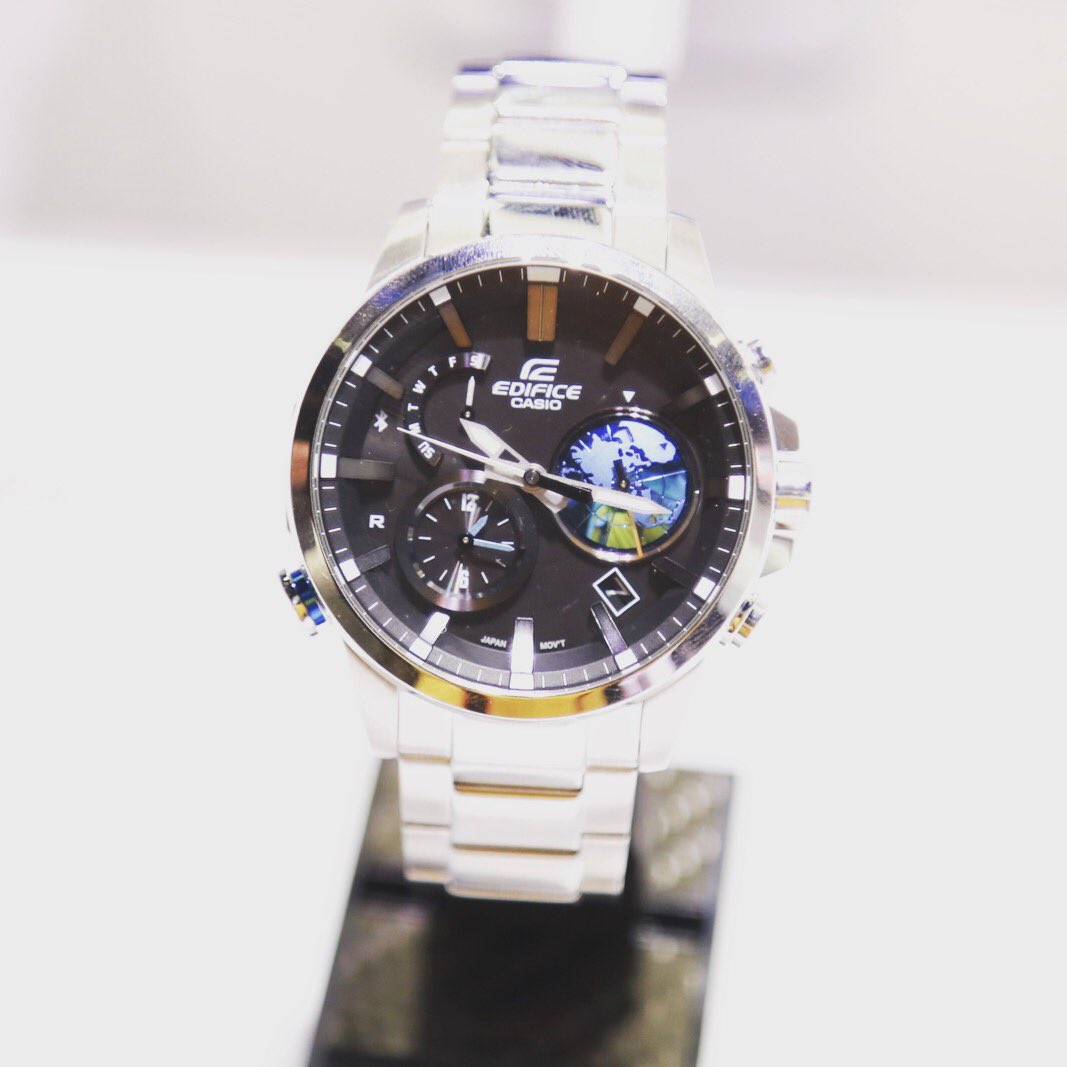 RobertAlai's tweet photo. #CasioAtCES was impressive. Great pieces. Dumping my #Garmin. #CES2017 https://t.co/n7GDmDY4o3