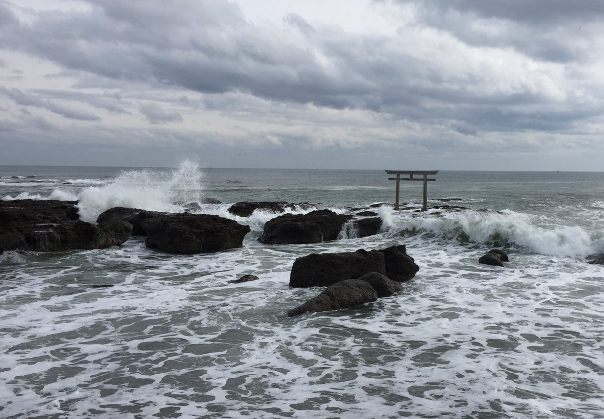 沢崎 Twitter પર 大洗の荒れる海と 美味しかった梅カフェさんのロールケーキと その梅カフェさんとこのカウンターにあった初めて大洗行く時にすごい参考になる本とシベリア平原のように心が広いカチューシャ様 沢崎 Twitter પર 大洗の荒れる海と 美味しかった梅カフェさんのロールケーキと その梅カフェさんとこのカウンターにあった初めて大洗行く時にすごい参考になる本とシベリア平原のように心が広いカチューシャ様