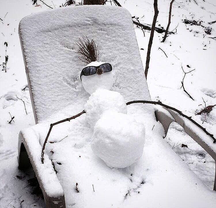 Eda Taşpınar stili kardan adam☃🙈 Mutlu pazarlar #kar