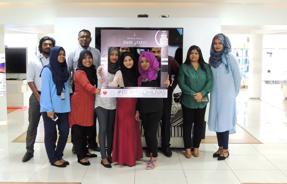 STO_HomeImp's tweet photo. #ISLAMVIDHUVAS #stoplc #Ministryofhomeaffairs #Dhivehibahugeekadamy #stohomeimprovement #aharumenmeeehbaeh https://t.co/kjU6mDfAnl