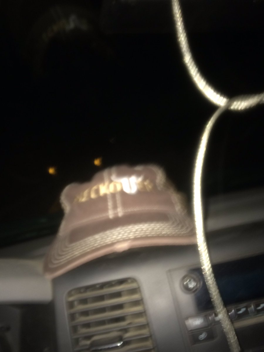 collinsfarms2's tweet photo. Another cup of coffee and a rodeo song Keeps my hanging on.... 🎶 north bound! https://t.co/rcVwYMo3XT