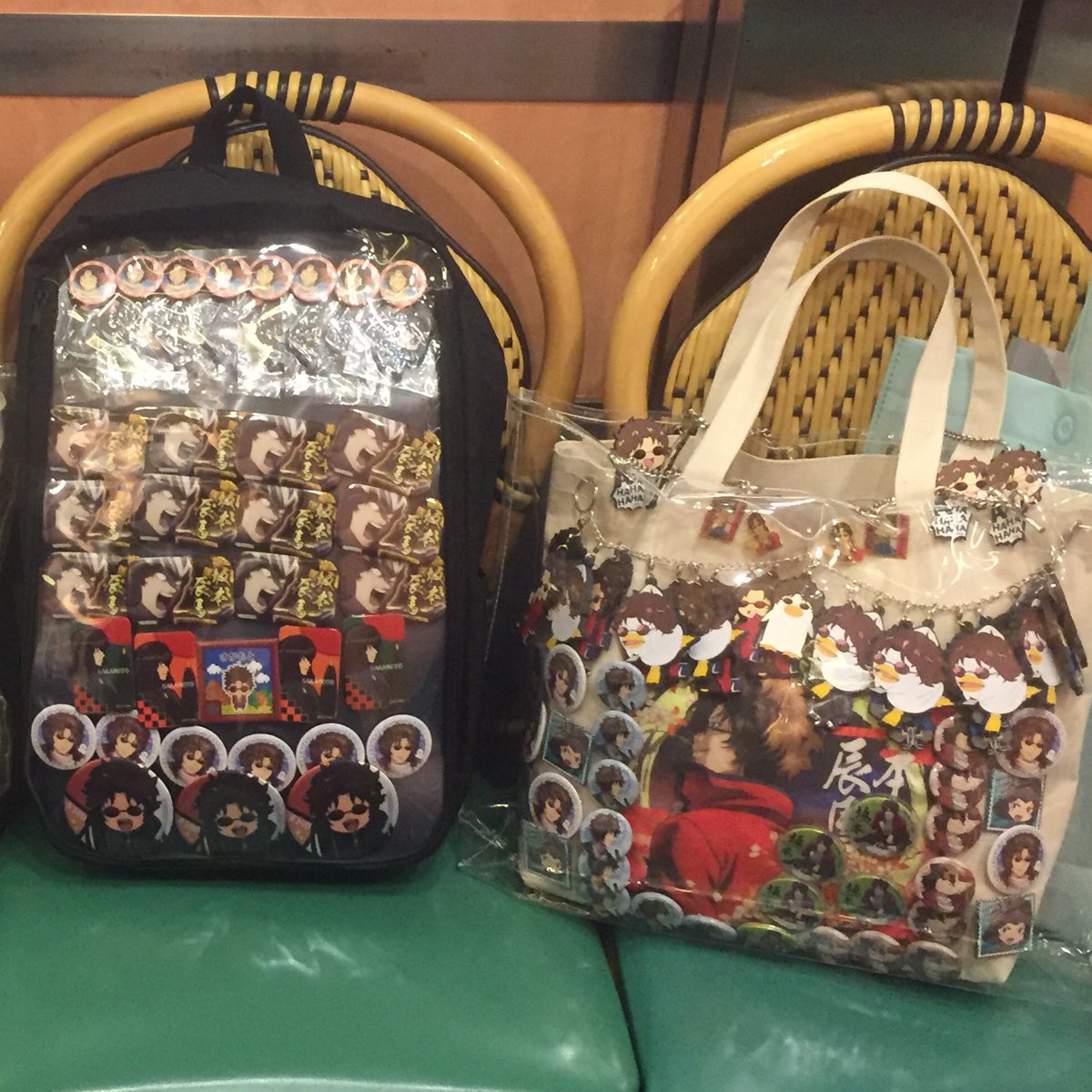 ˢʰⁱⁿᵒ A Twitter そういえば先日の大銀魂展には初の辰馬痛バ２個持ちで挑みました ๑ ᵕ ๑ レジのお姉さんが桂推しで 辰馬の痛バ初めて見ました って声かけてくれたの嬉しかったです