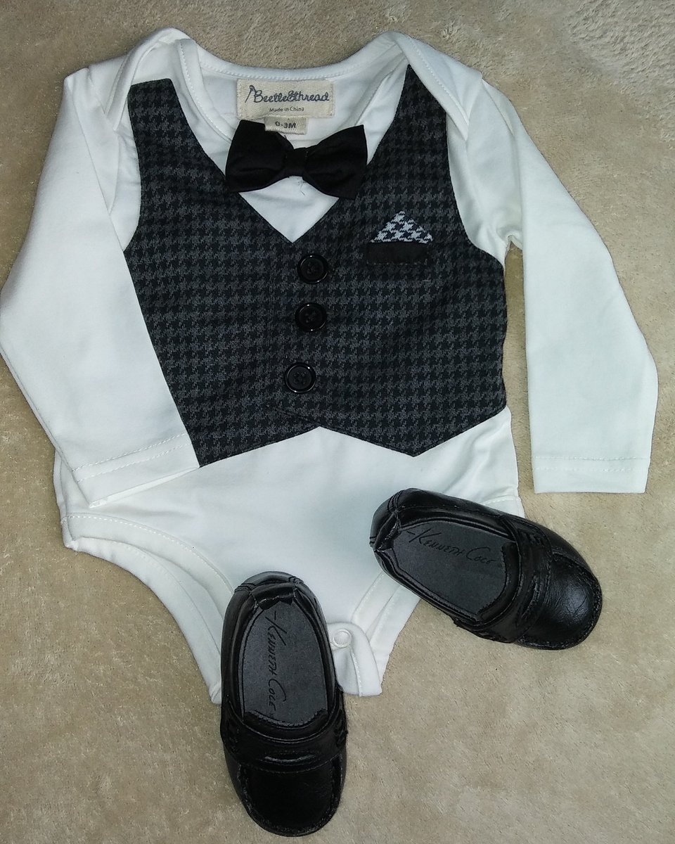 franbrava's tweet photo. #outfitforbabys #socute #kennetcole #babyboy #franb #babys https://t.co/BgkIcY15oc