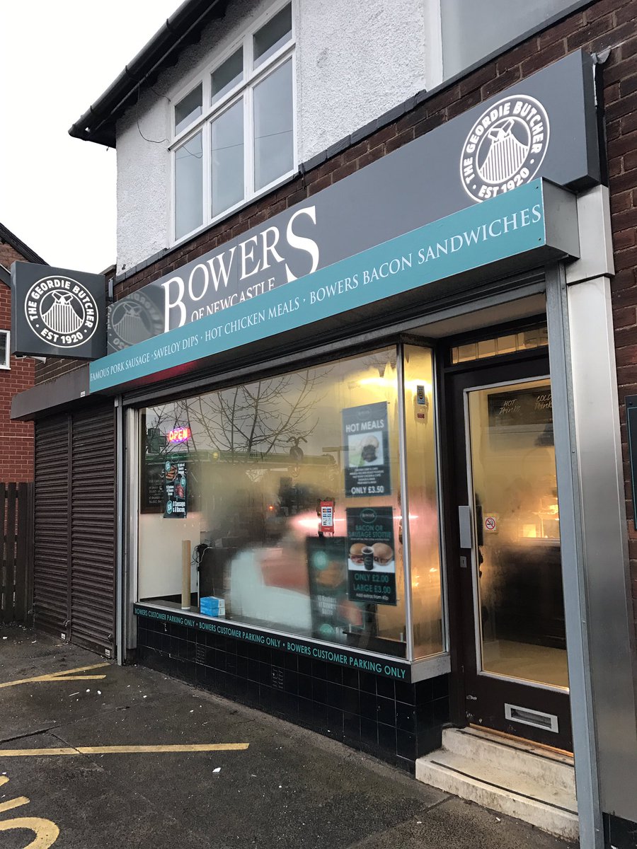 ExcelSignsNE's tweet image. #IlluminatedLightBox #LED #Pantray manufactured and installed for #BowersNewcastle #StrategicPrint