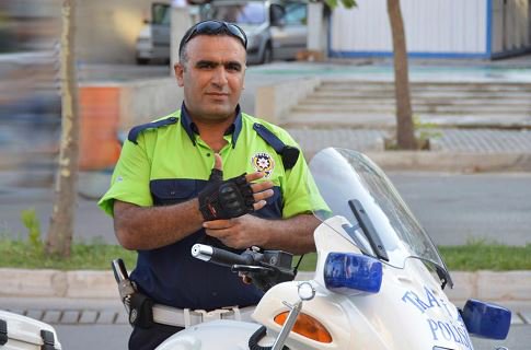 Deniz Sipahi yazıyor... "Sen ne güzel insanmışsın Fethi Sekin" 
bit.ly/2j4RL4p