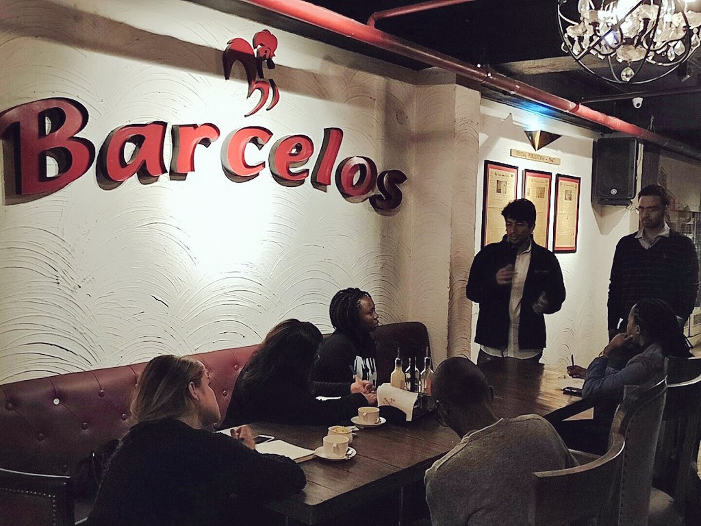 IngeniousFaces's tweet image. In conversation with @utkarsh_ka founder of @myHQSpace #HowtoStartup #ChaseChange #SS2017