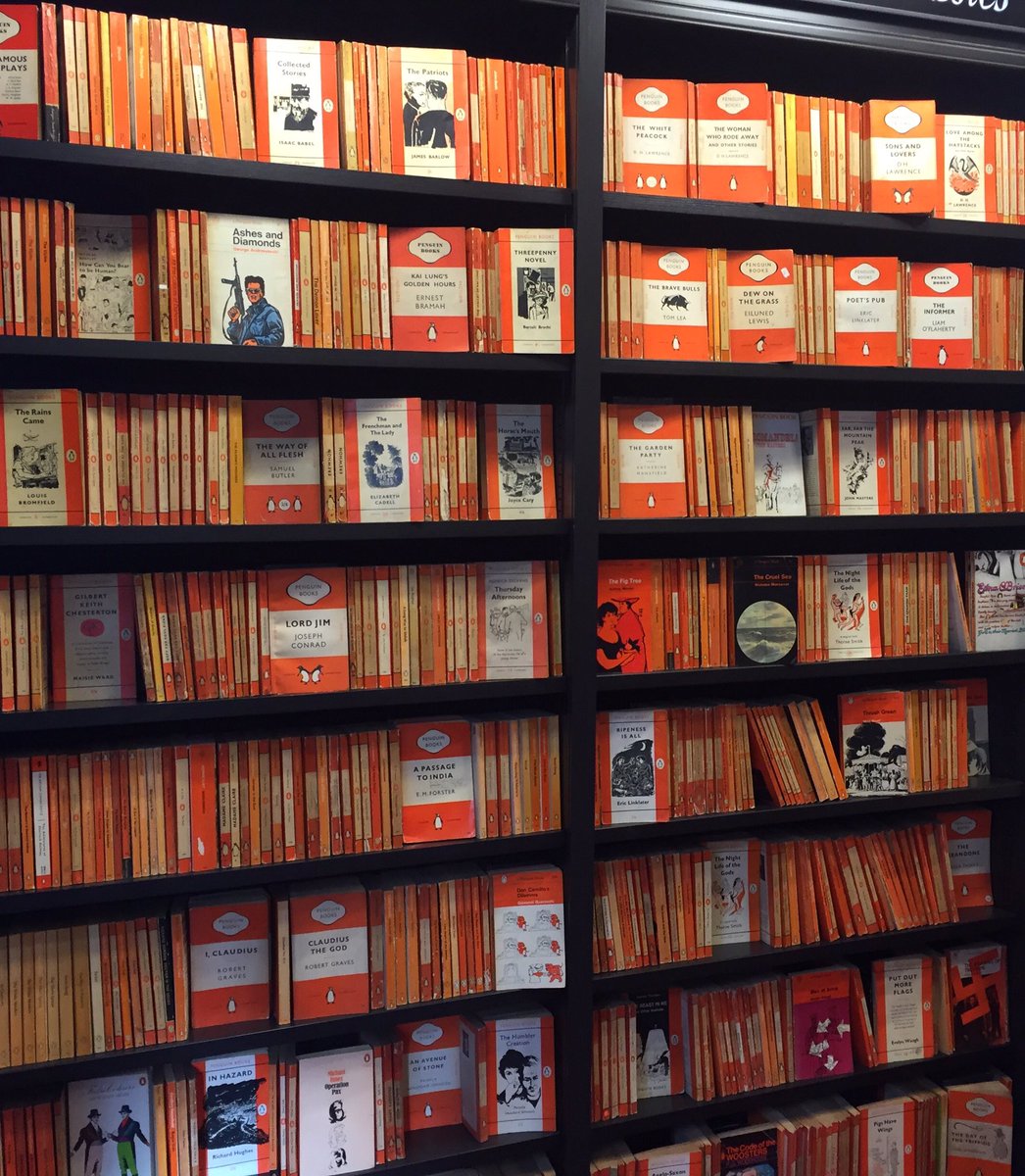 My idea of heaven #books #penguinclassics  #penguinbooks #bloomsbury #gowerstreet #reading