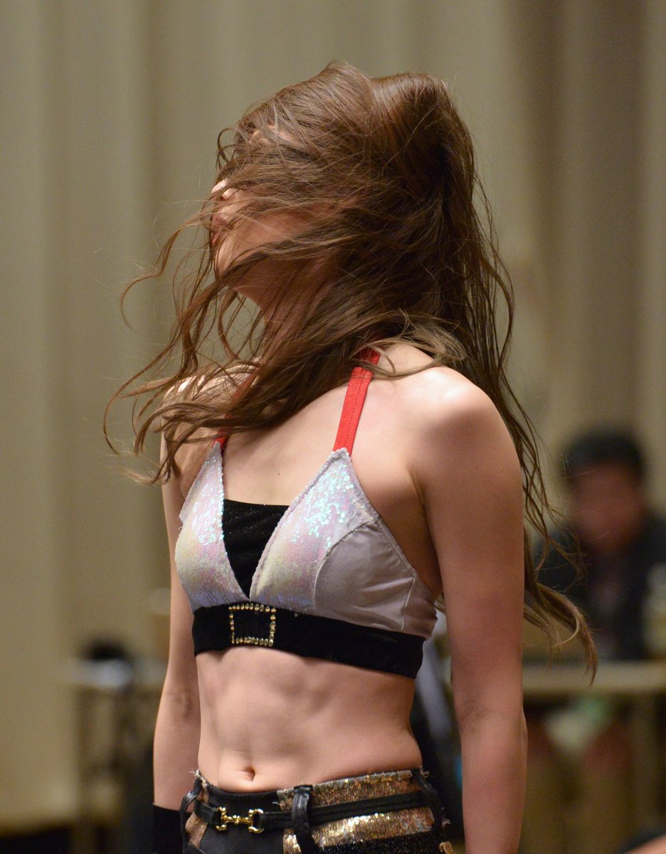 この沙希様の狂気に満ちた美しさ #東京女子プロレス #美威獅鬼軍