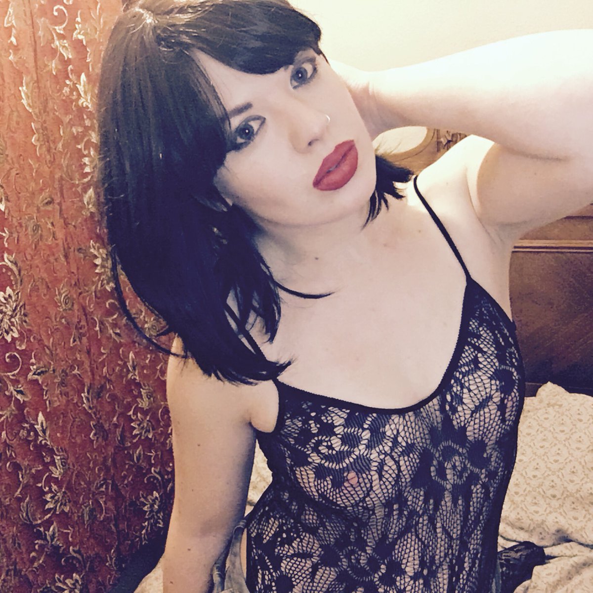 helen_slinky's tweet image. My 1st ever set is up on @Xtremeplaypen 💗☠️💗Check it out! xtremeplaypen.com/model/32008 💋 #sundaybumday #bodystocking #stockingsunday @BumOfLondon