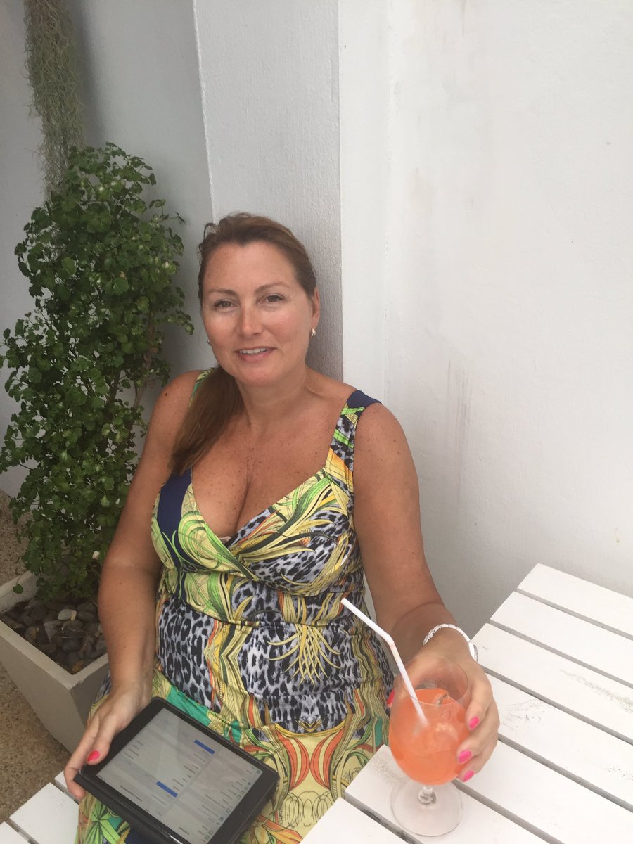 Drinks with a view 🍹#thailand #fun