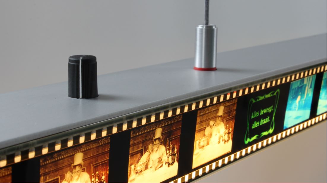 KaterinaPospa's tweet photo. Unveil our #designpick of this week - Quasar's STILL MOVING, a stylish light &amp; ode to old cinema: https://t.co/KXoVFFcUkg  #design #lighting https://t.co/UJOuv7iFeQ