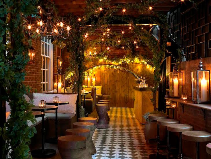 Londonist's tweet photo. London's best winter drinking pop-ups and cosy bars: https://t.co/GfM21hDjeD https://t.co/zGLhbbTYIR