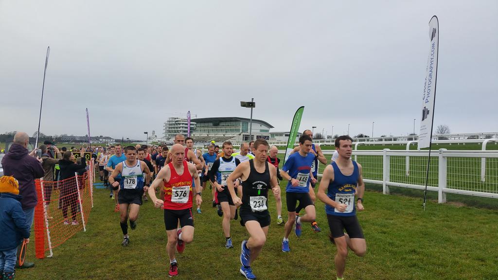 .<a href="/TadworthAC/">Tadworth RunningClub</a> #tadworth10 race at <a href="/EpsomRacecourse/">Epsom Downs Racecourse</a> in aid of <a href="/WoodlandTrust/">WoodlandTrust</a> <a href="/SunnybankEpsom/">Sunnybank Trust</a> &amp; <a href="/Childrens_Trust/">The Children's Trust</a>