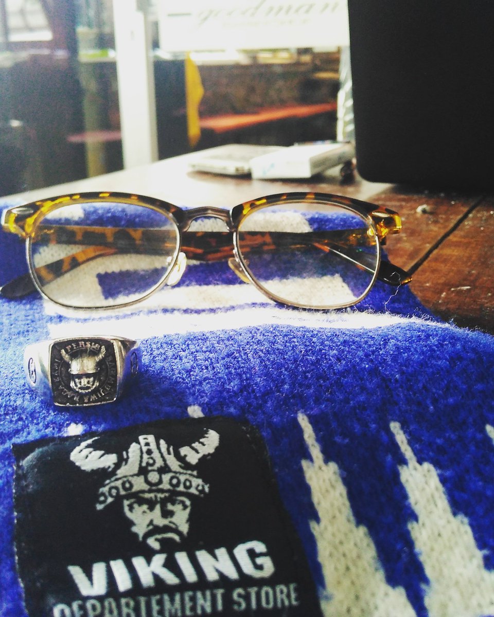 ANDRIANATIC17's tweet photo. Yg minat mention aku aja yes, 93 ribu sajah :) JANJI SEBUAH KEHORMATAN!!! https://t.co/qOeupABpNg