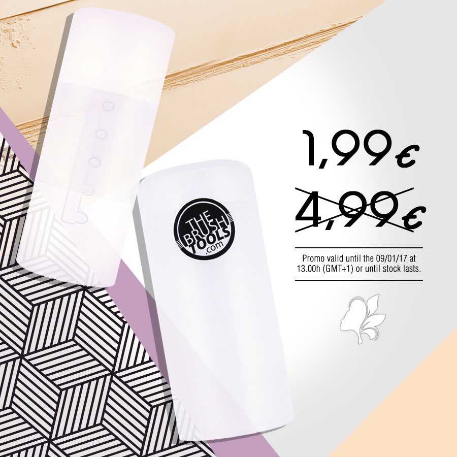 maquibeauty_it's tweet photo. Il porta pennelli "normale" di The Brush Tools può essere vostro a soli 1,99€ in occasione della nostra #OFFERTAFLASH!! 📢📢📢 https://t.co/0q9t3FJnHb