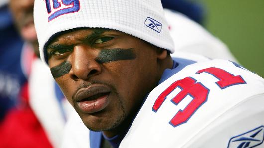 Happy Birthday to <a href="/NFLPAFmrPlayers/">NFLPA Former Players</a> lifetime member, and former <a href="/GopherFootball/">Minnesota Football</a> standout <a href="/JackBrewerBSI/">Commissioner Jack Brewer</a>! #NFLPAFraternity