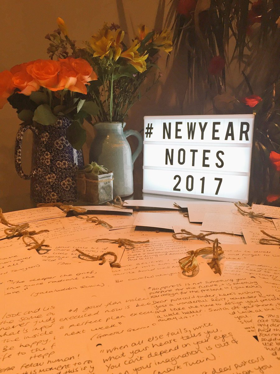 rachaelchdwk's tweet image. Anonymous #NewYearNotes 📜 scattered around #London  for strangers to find newyearnotes.wordpress.com - get involved! @RT_Bloggers #2017