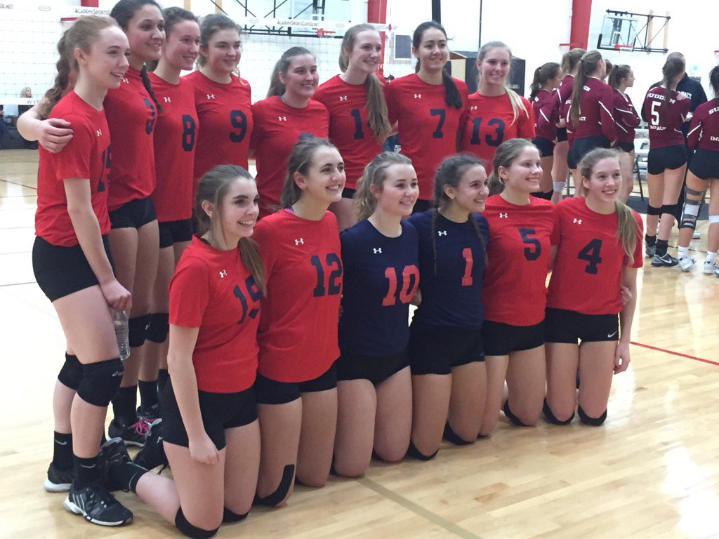 PreventionMedic's tweet photo. #SIVA18, new faces but same @SkagitIslandVBA values of resolve, talent, results. #ohana #psrvb #ranked7th https://t.co/IiRl6DXmcc