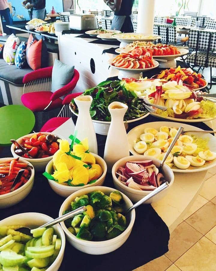 VagabondFood's tweet photo. Brunch starts now, 11-4pm 
https://t.co/VB4qRCodkU https://t.co/SmIYW0p0EJ