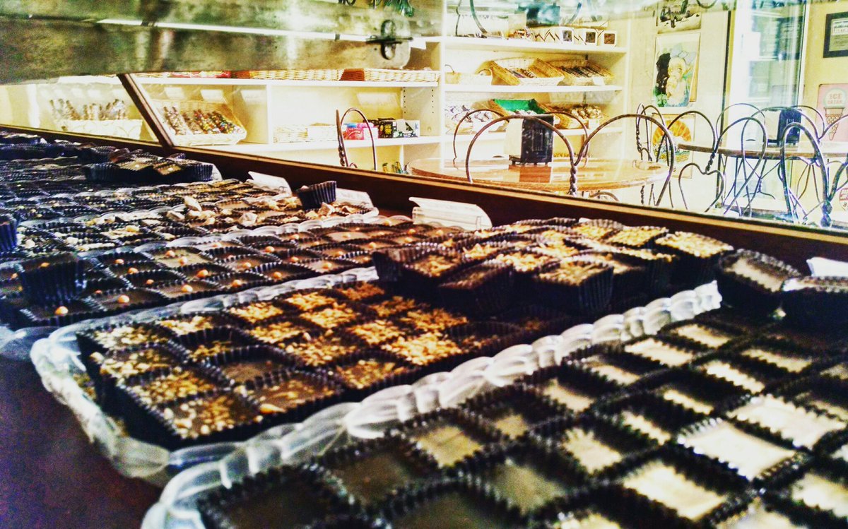 _SweetJennys's tweet photo. Are you ready to break some resolutions? https://t.co/VIQMWEbmhc